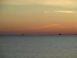 Закат над главным корабельном фарватером
