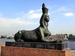 Памятник жертвам политических репрессий (Сфинксы Шемякина)