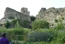 Руины Наугольной башни