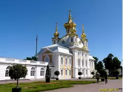 Дворцовая церковь, Большой дворец в Петергофе