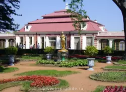 Сад Монплезир в Петергофе