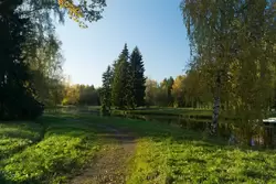 Нижний Розовопавильонный пруд в Павловске