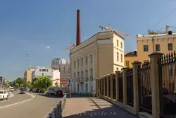 Левашовский проспект и корпуса бывшего хлебозавода «Дарница»