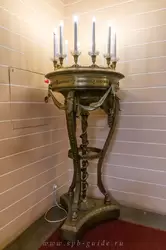 Светильник на Парадной лестнице в Строгановском дворце
