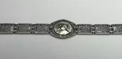 Колье-браслет из серии «Морозные узоры», по заказу Э. Нобеля, мастер А. Хольстрём, фирма К. Фаберже, около 1912