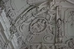 Лепнина Парадной лестницы — Юсуповский дворец