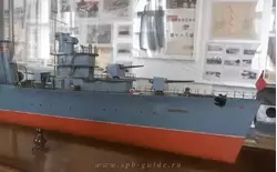 Модель лидера «Ленинград» в Военно-морском музее