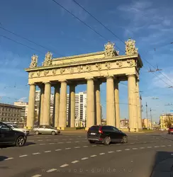 Московские ворота в СПб