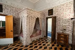 Спальня во дворце Марли