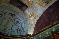 Потолок в Кабинете, изображения амуров, Агатовые комнаты в Царском Селе