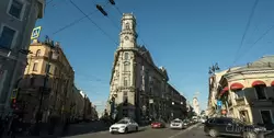 Площадь Пять углов в Санкт-Петербурге