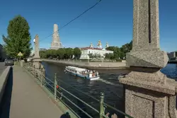 Семь мостов в Санкт-Петербурге