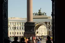 Вид на Дворцовую площадь