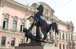 Скульптуры Укротители коней на Аничковом мосту