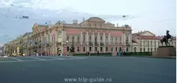Белые ночи, Аничков мост и дворец Белосельских-Белозерских