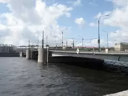 Биржевой Мост