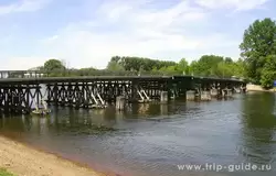 Лазаревский мост в Санкт-Петербурге