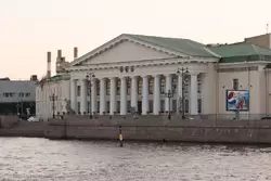 Горный институт в Санкт-Петербурге — главное здание