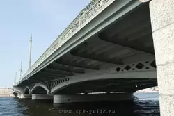 Новый Благовещенский мост (мост Лейтенанта Шмидта)