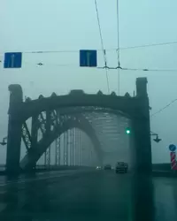 Большеохтинский мост и туман