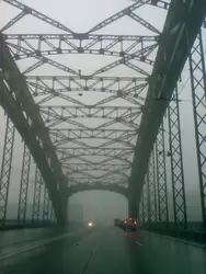 Большеохтинский мост в туман
