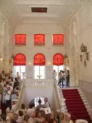 Екатерининский дворец, Парадная лестница