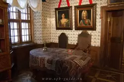 Предспальня — приёмная генерал-губернатора в Меншиковском дворце