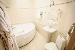 Номер Полулюкс с гидромассажной ванной и видом на Фонтанку в гостинице «Астерия»