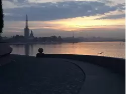 Белые ночи в Санкт-Петербурге, Петропавловская крепость со стрелки Васильевского острова