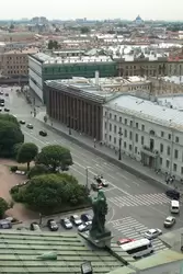 Бывшее посольство Германии и дом Мятлевых — вид с колоннады Исаакиевского собора