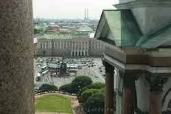 Мариинский дворец — вид с колоннады Исаакиевского собора