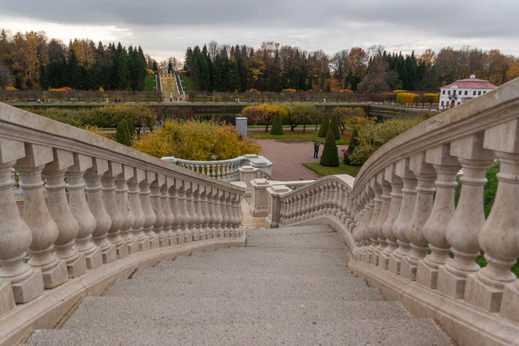 Каскад золотая гора в петергофе фото