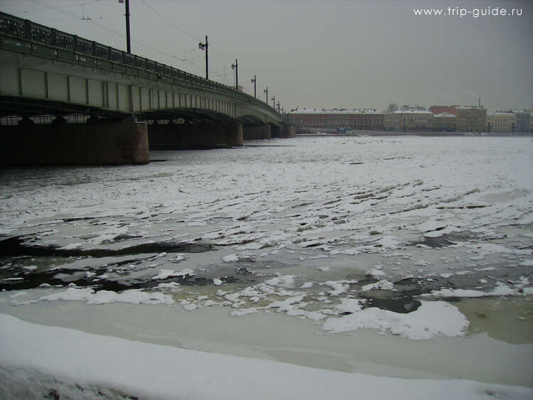 Когда построили литейный мост