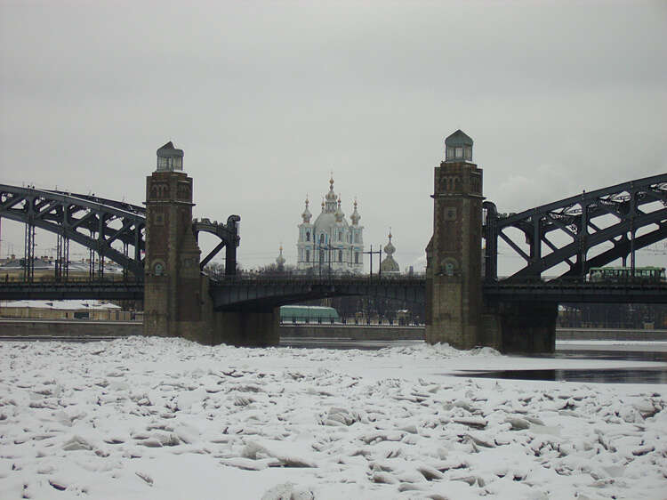 Мост большеохтинский фото разводка