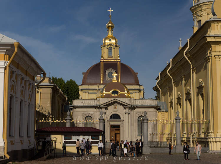 Усыпальница в петропавловской крепости фото